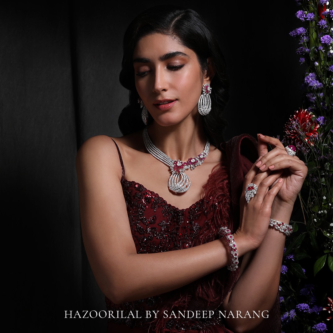 Hazoorilal Solitaire Jewellery: Look Amazing on Your Big Day